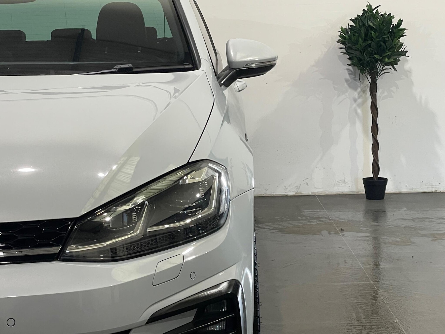 Used Volkswagen Golf 2018 for sale - 78072680: Photo 50