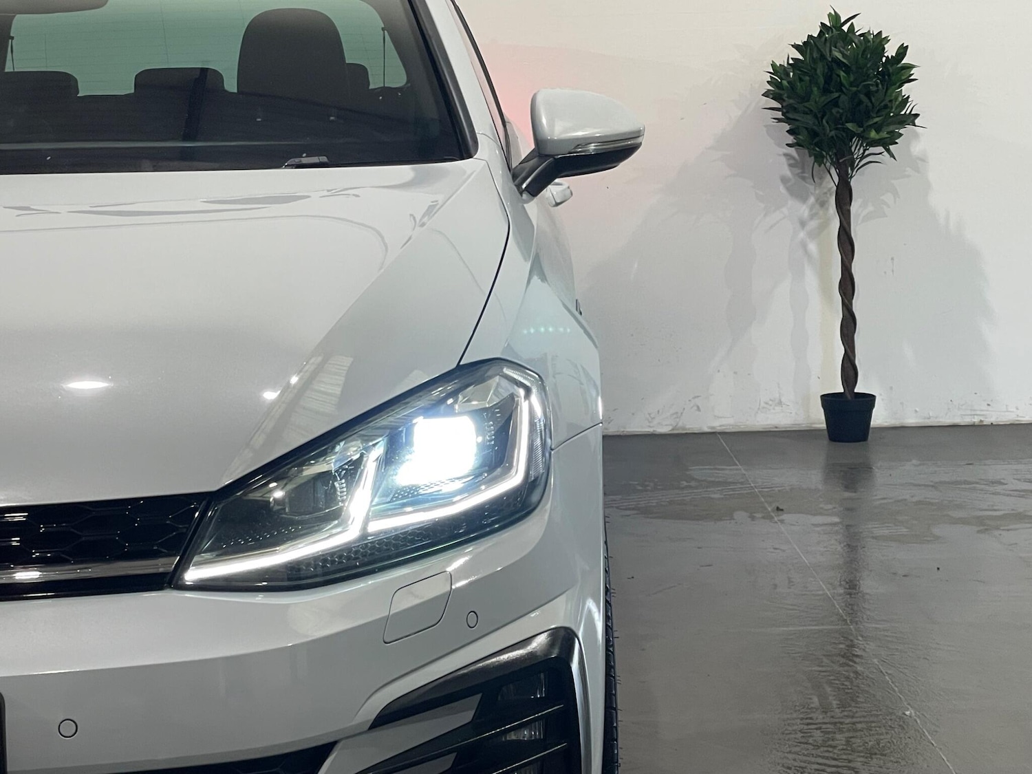 Used Volkswagen Golf 2018 for sale - 78072680: Photo 52