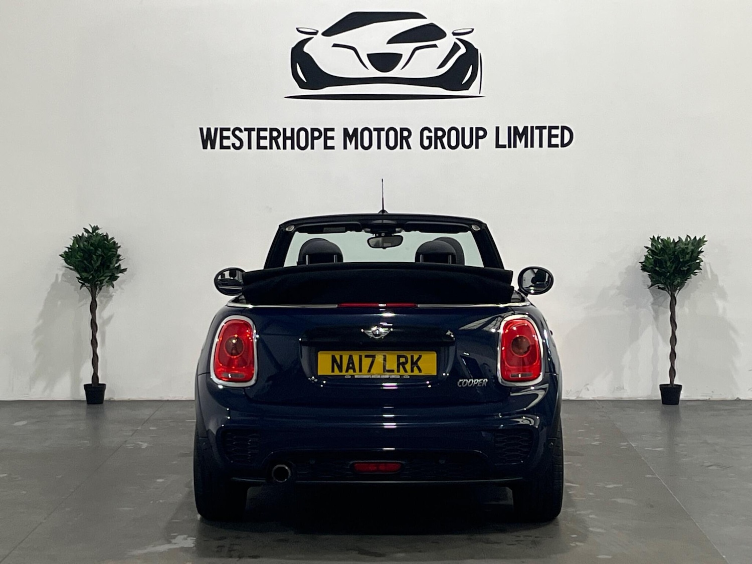 Used MINI Convertible 2017 for sale - 76239368: Photo 18