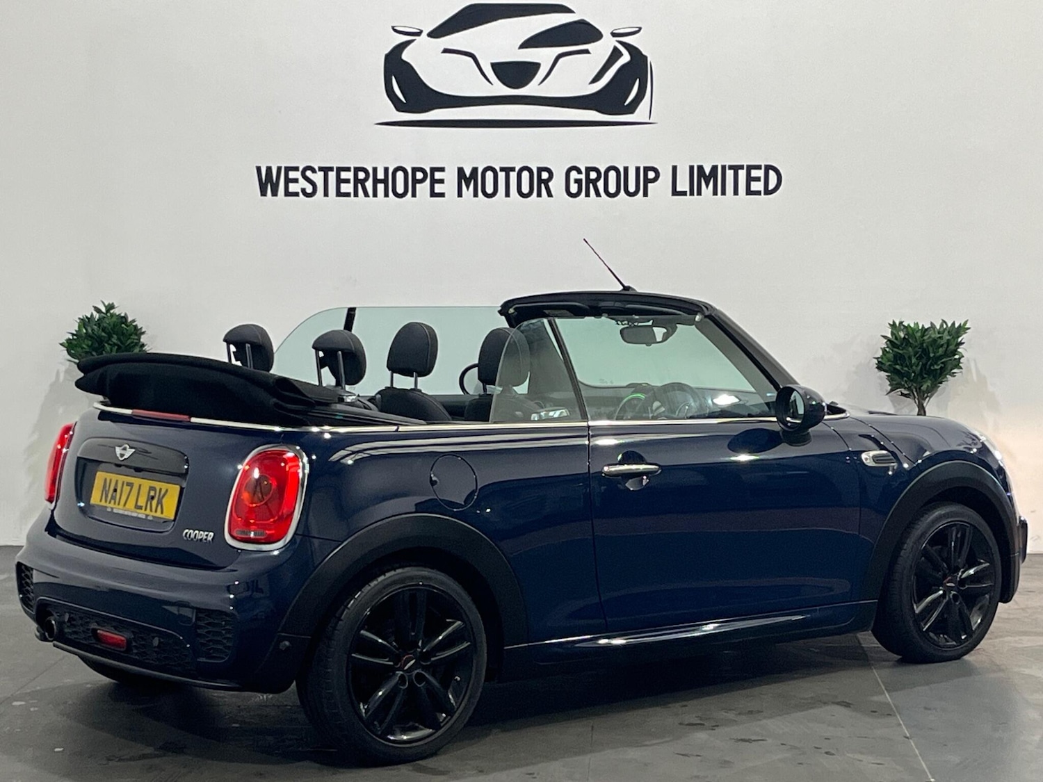 Used MINI Convertible 2017 for sale - 76239368: Photo 22