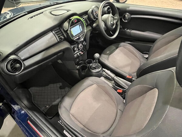 Used MINI Convertible 2017 for sale - 76239368: Photo 23