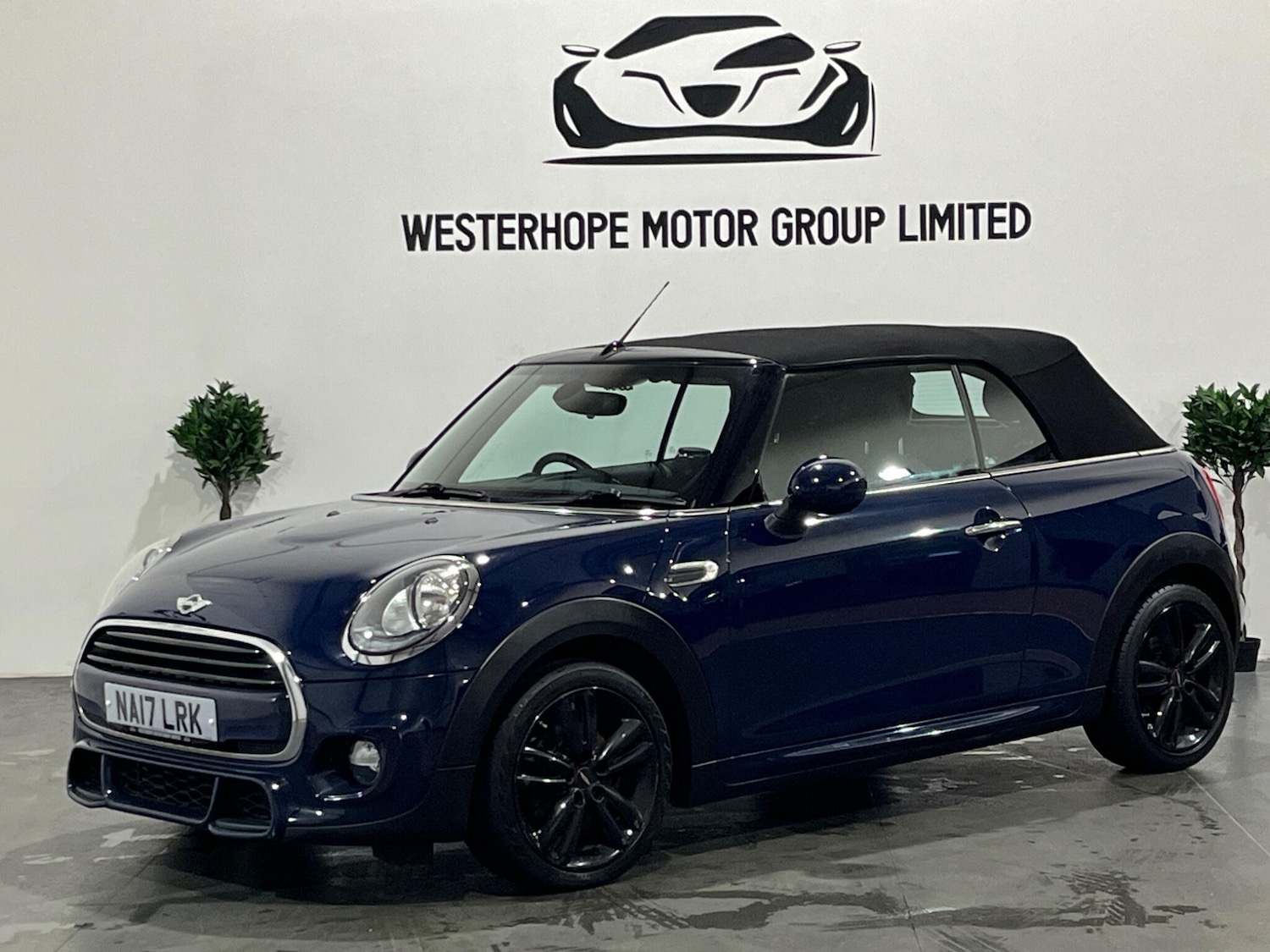 Used MINI Convertible 2017 for sale - 76239368: Photo 24