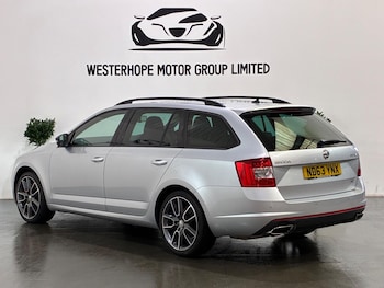 Used Skoda Octavia 2014 for sale - 79464997: Photo