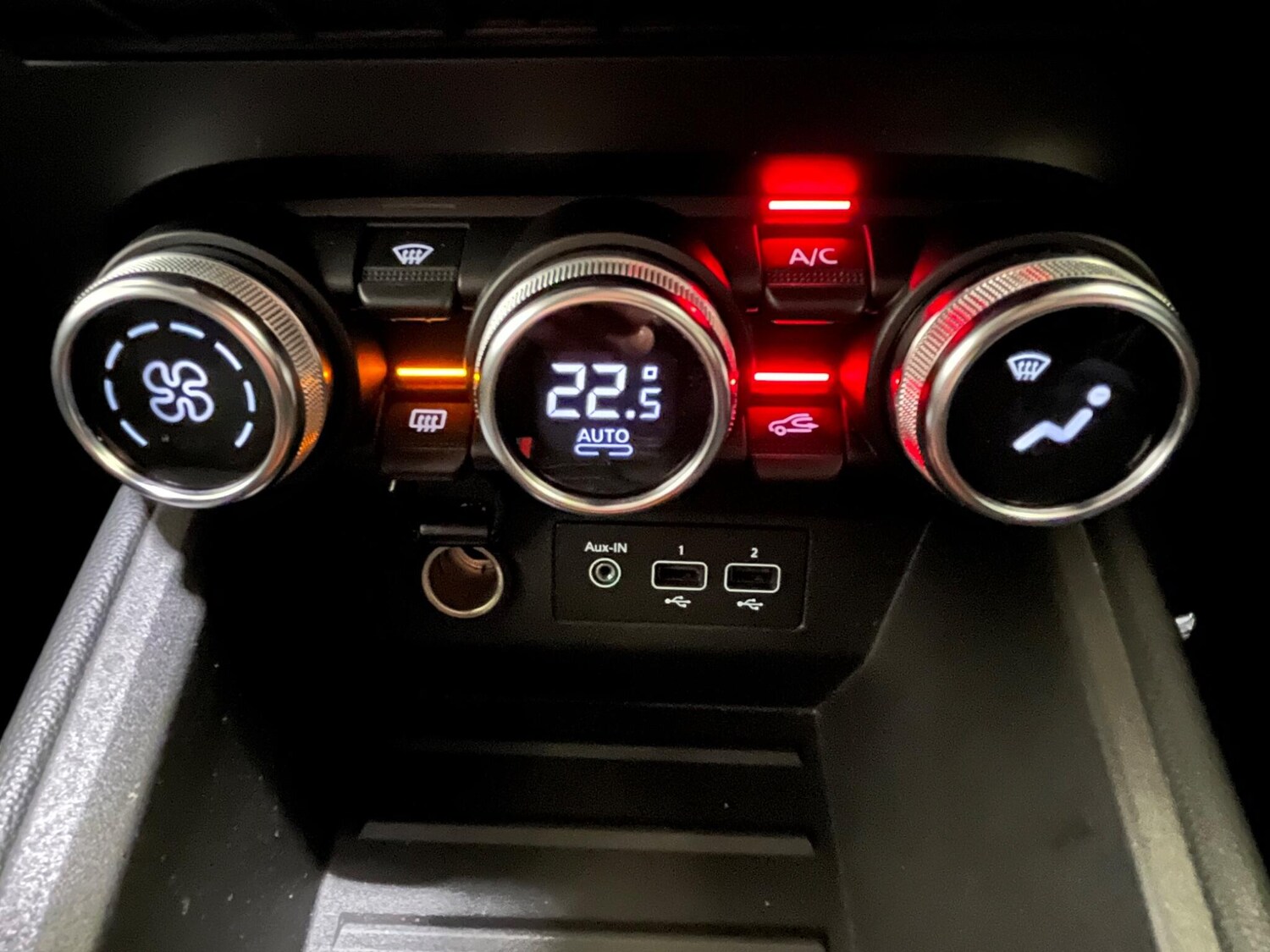 Used Renault Clio for sale - 78128023: Photo 29