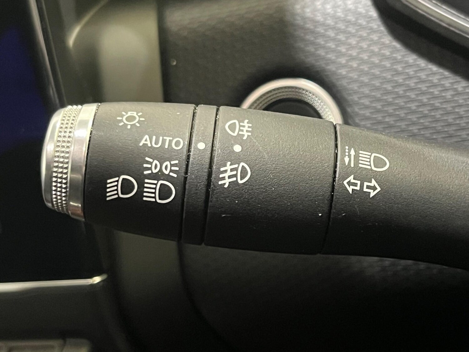 Used Renault Clio for sale - 78128023: Photo 34