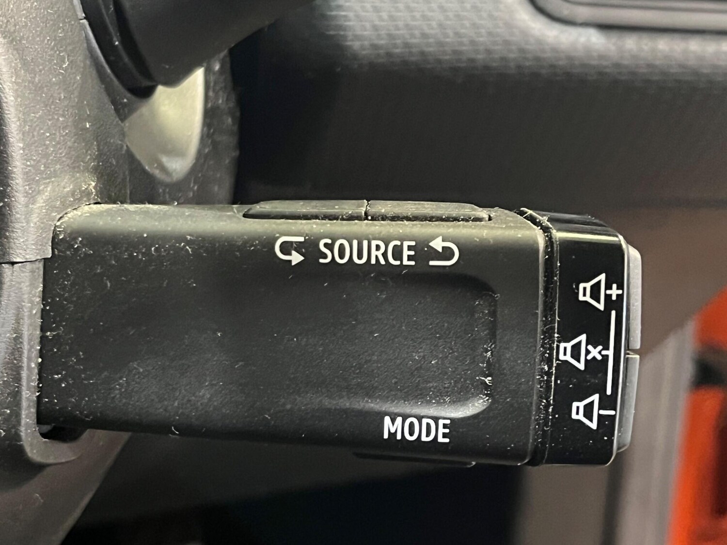 Used Renault Clio for sale - 78128023: Photo 35