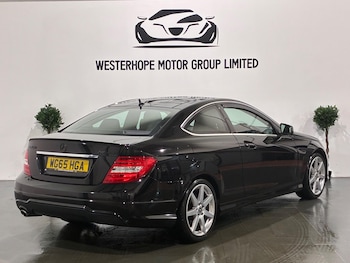 Used Mercedes-Benz C Class 2015 for sale - 76780919: Photo