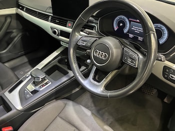 Used Audi A4 2021 for sale - 79440528: Photo