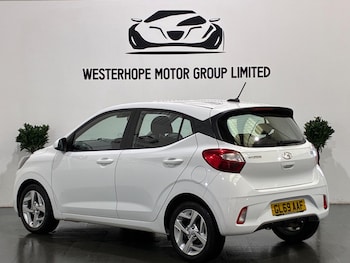 Used Hyundai i10 2020 for sale - 78562328: Photo