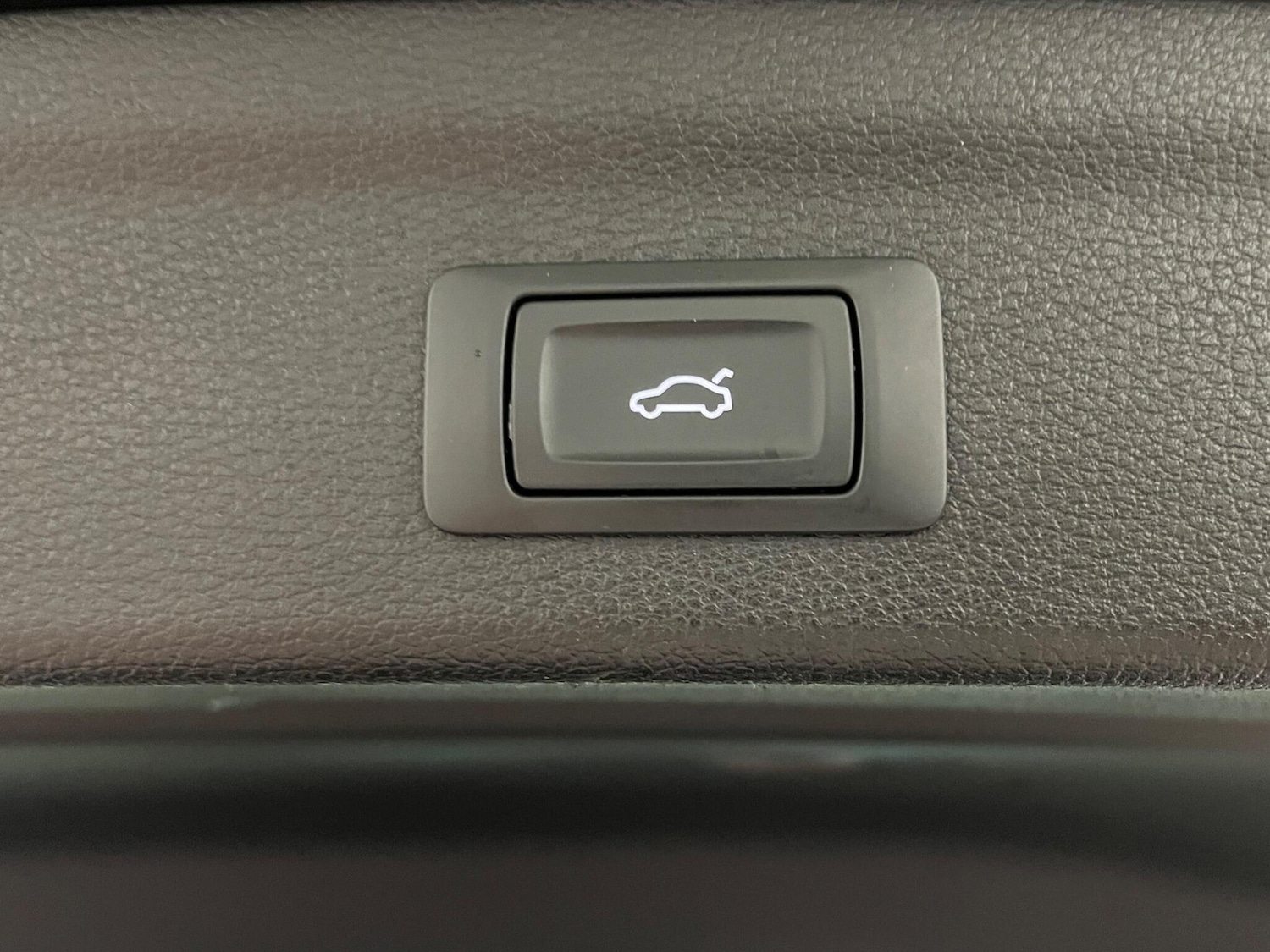 Used Audi Q3 2019 for sale - 76227158: Photo 33