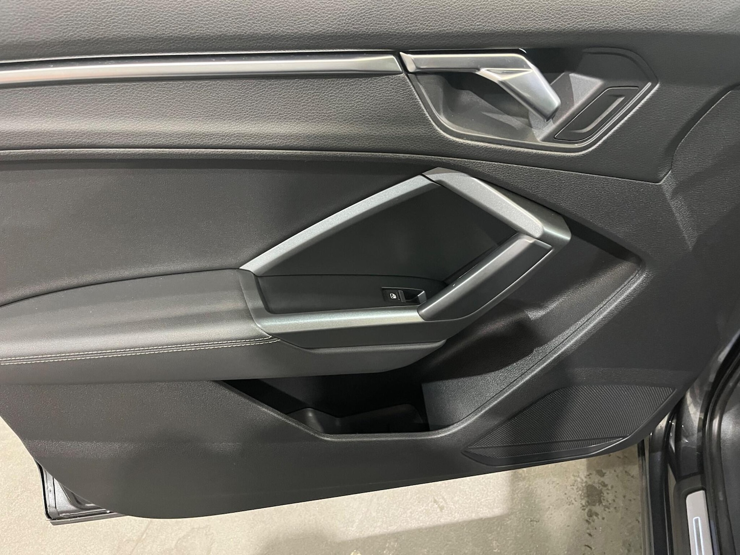 Used Audi Q3 2019 for sale - 76227158: Photo 37