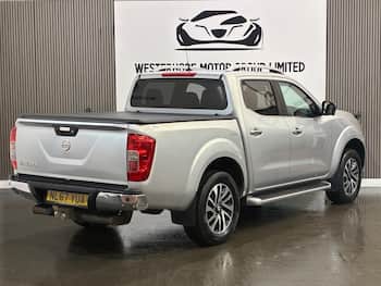 Used Nissan Navara 2017 for sale - 79645305: Photo