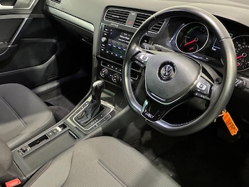 Used Volkswagen Golf 2021 for sale - 77479131: Photo