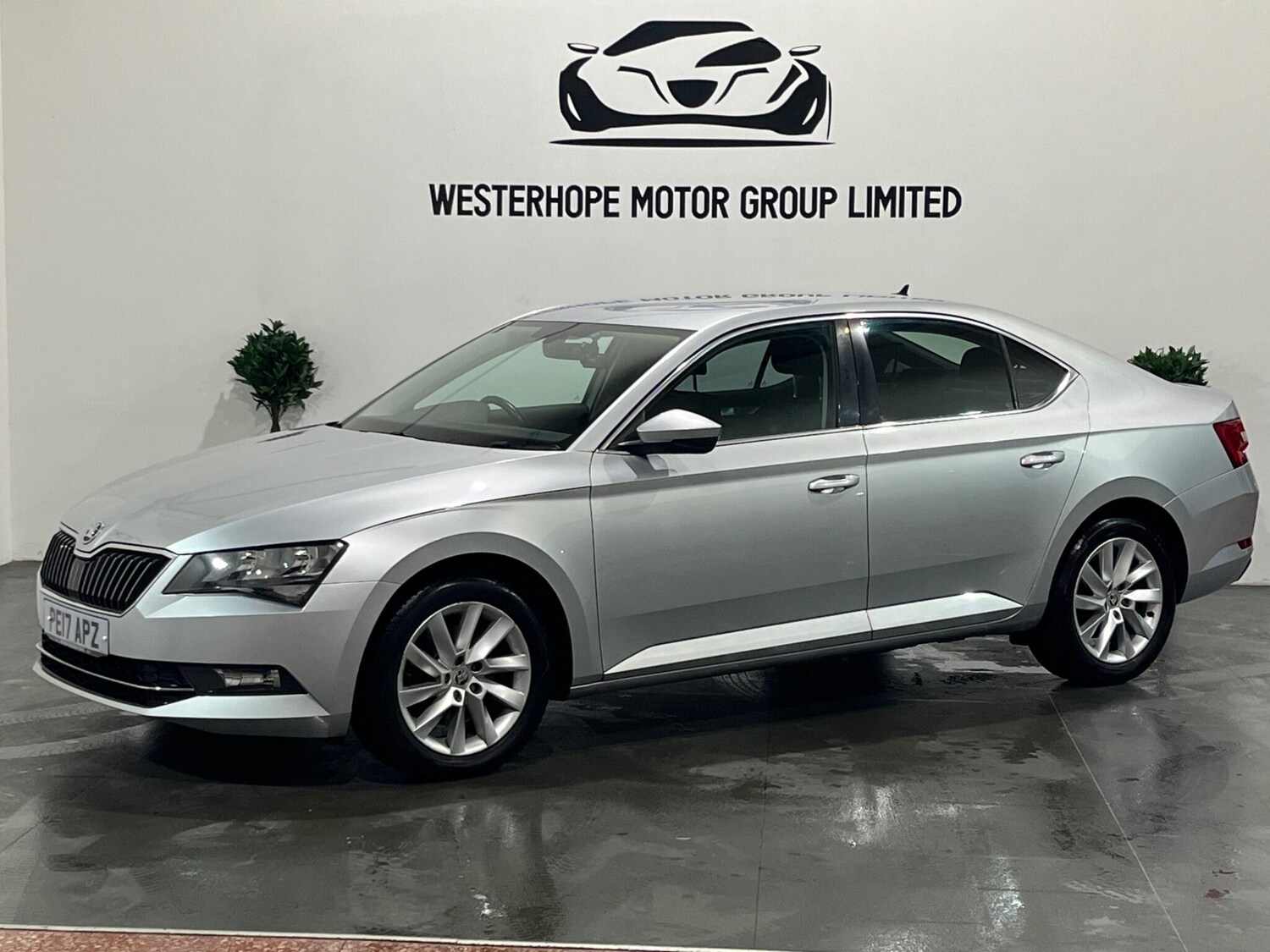 Used Skoda Superb 2017 for sale - 76658725: Photo 2