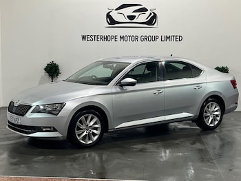 Used Skoda Superb 2017 for sale - 76658725: Photo