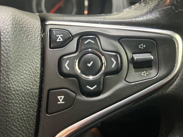 Used Vauxhall Insignia 2016 for sale - 76122908: Photo 36