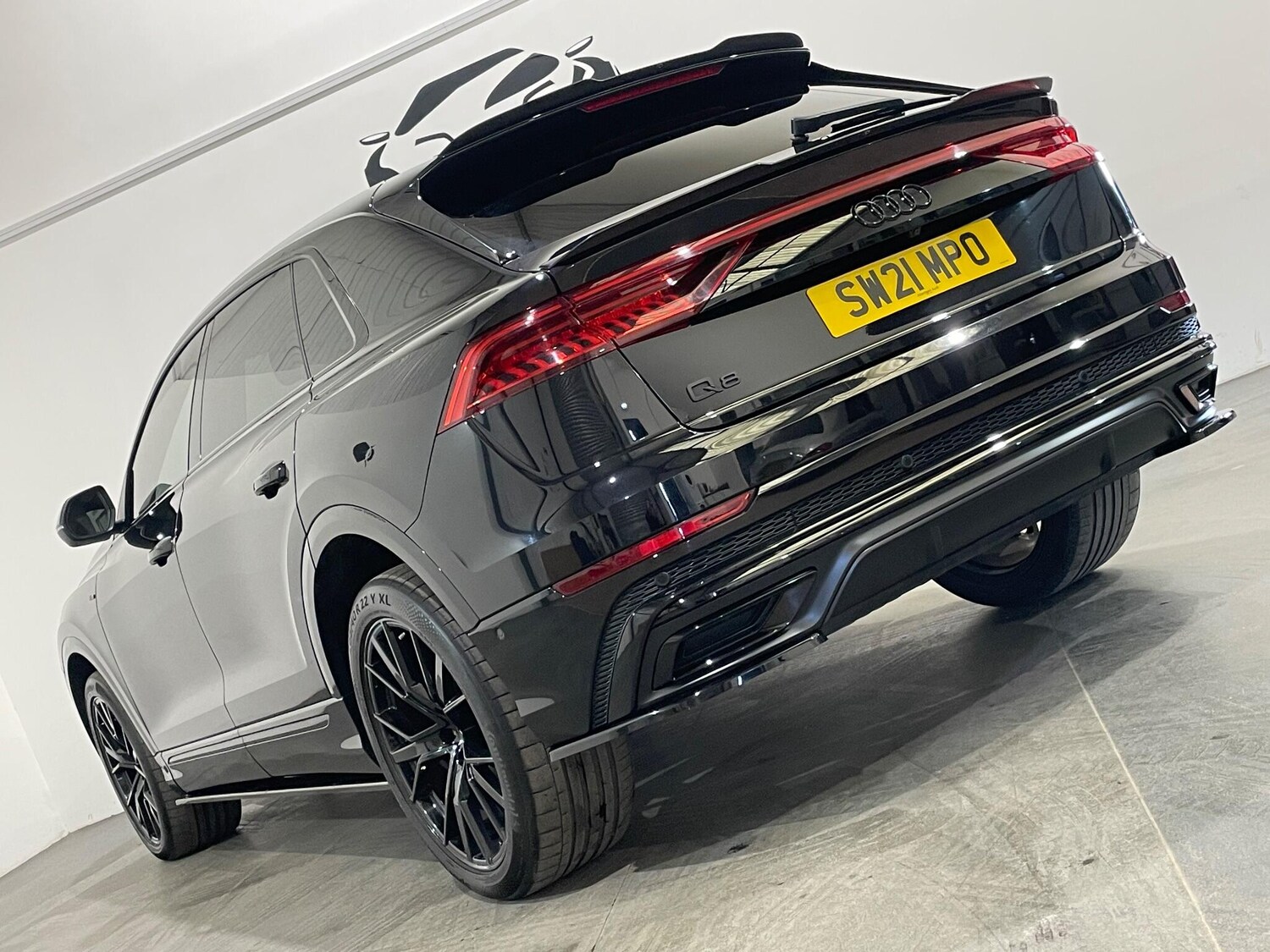 Used Audi Q8 for sale - 77926032: Photo 19