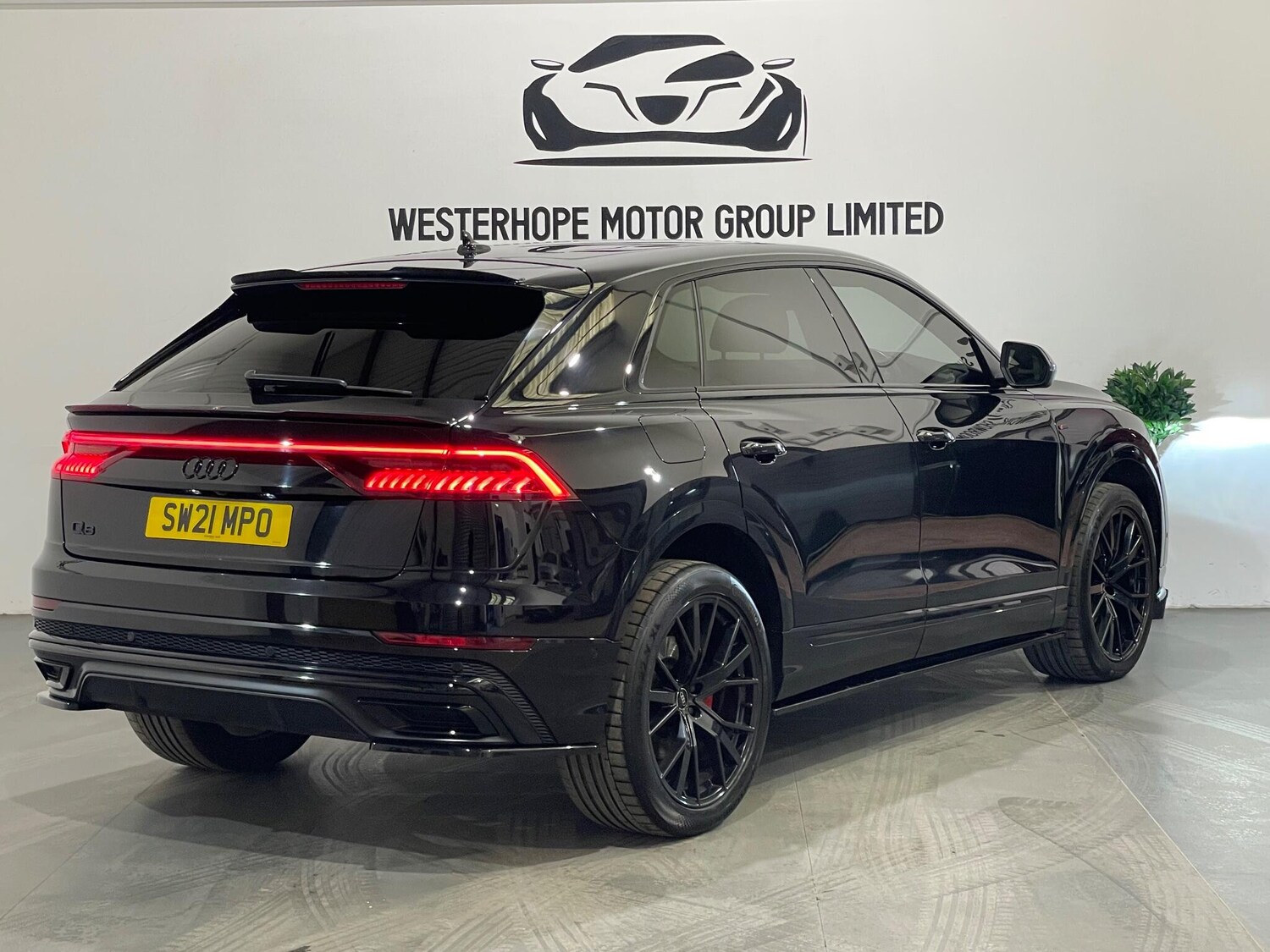 Used Audi Q8 for sale - 77926032: Photo 26