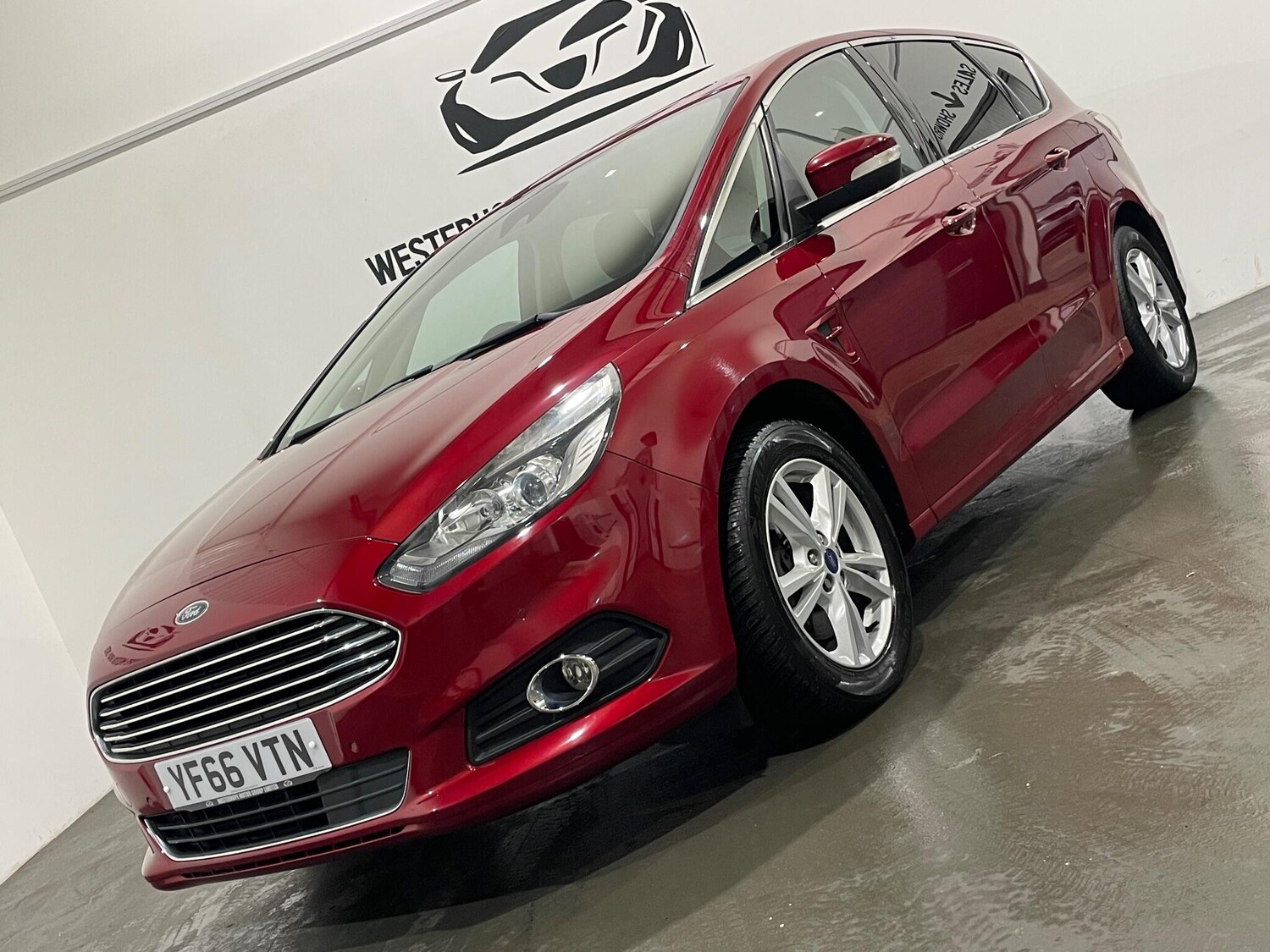 Used Ford S-Max 2016 for sale - 77909317: Photo 12