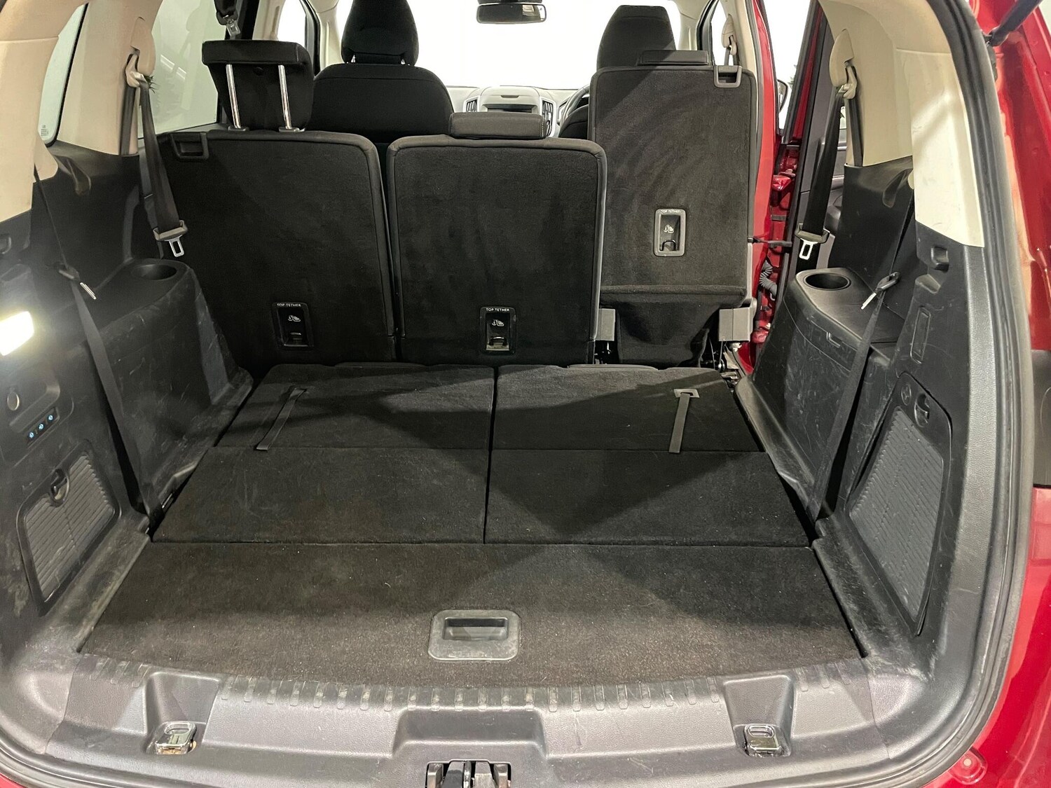 Used Ford S-Max 2016 for sale - 77909317: Photo 43