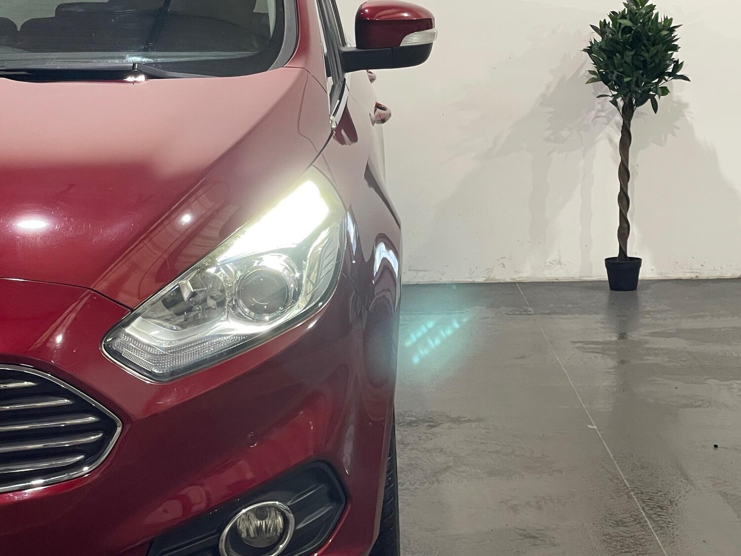 Used Ford S-Max 2016 for sale - 77909317: Photo 45