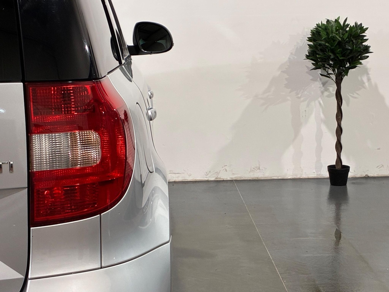 Used Skoda Yeti 2015 for sale - 76887294: Photo 46