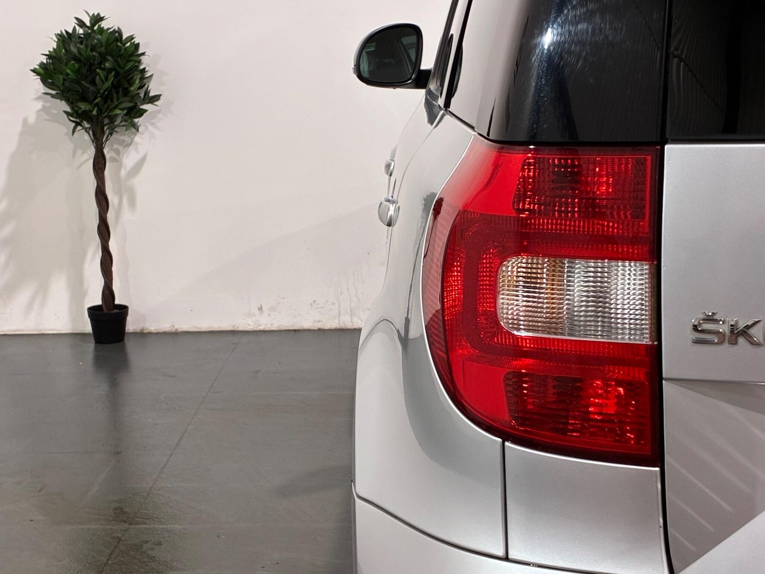 Used Skoda Yeti 2015 for sale - 76887294: Photo 47