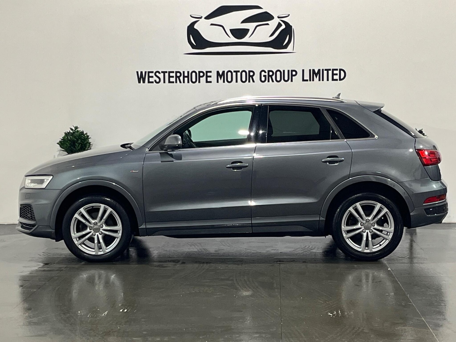Used Audi Q3 2017 for sale - 77538222: Photo 13