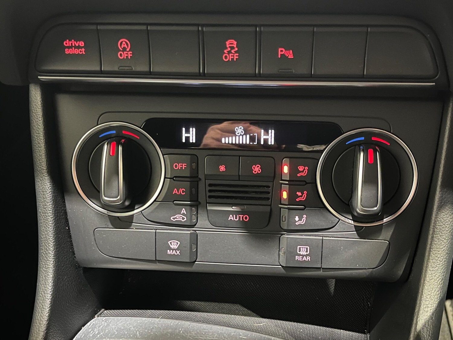 Used Audi Q3 2017 for sale - 77538222: Photo 29