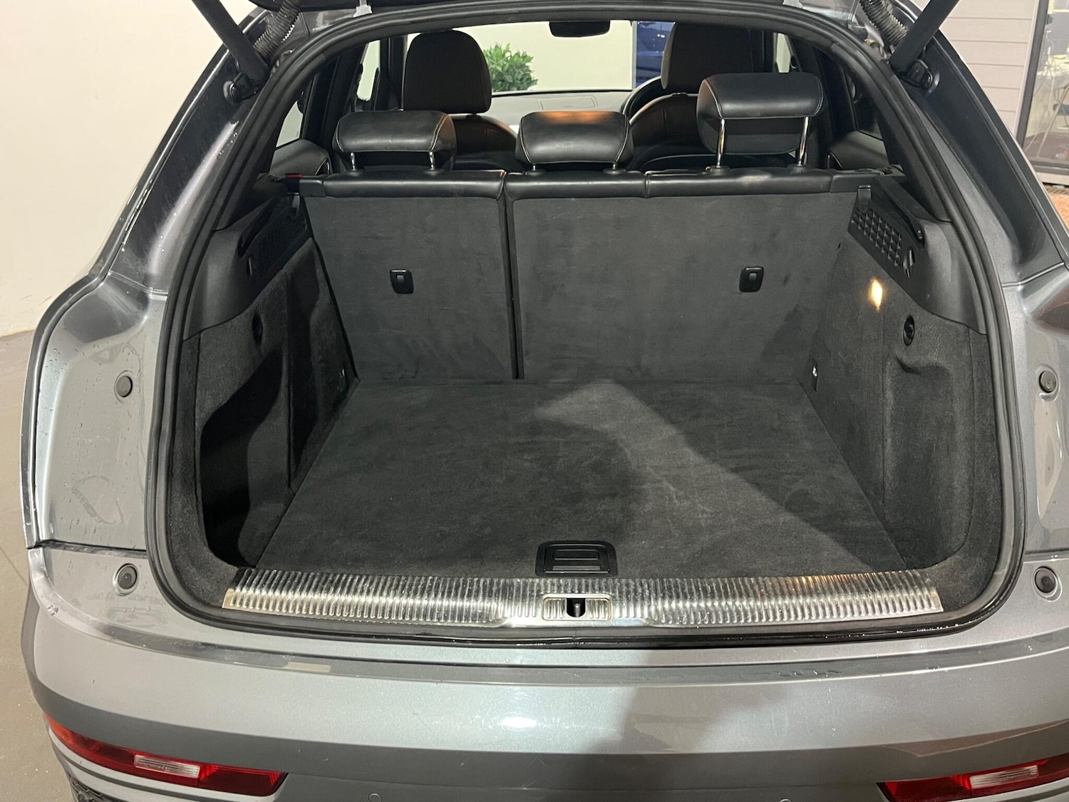 Used Audi Q3 2017 for sale - 77538222: Photo 53