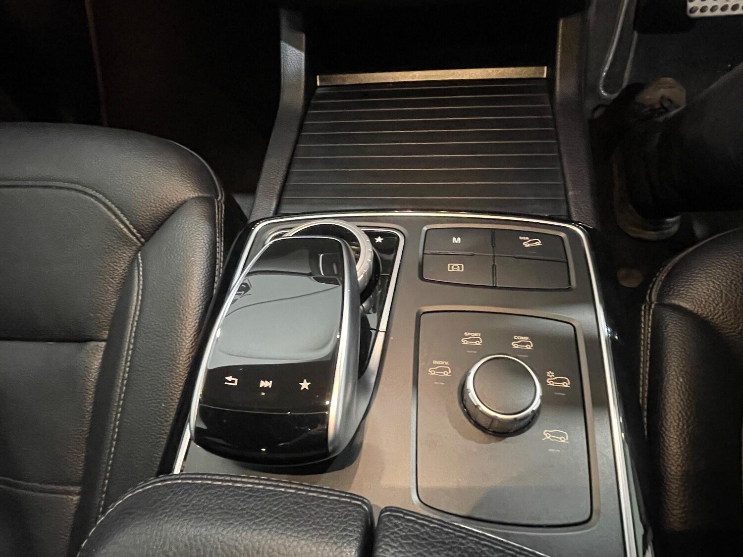 Used Mercedes-Benz GLE 2018 for sale - 77550388: Photo 32