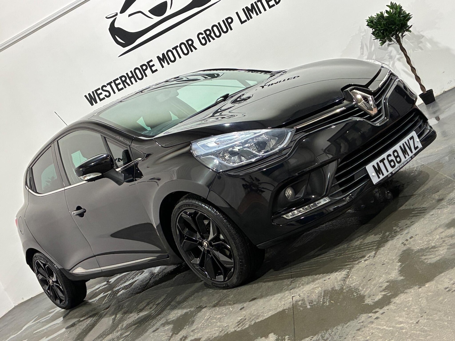 Used Renault Clio 2018 for sale - 76964897: Photo 16