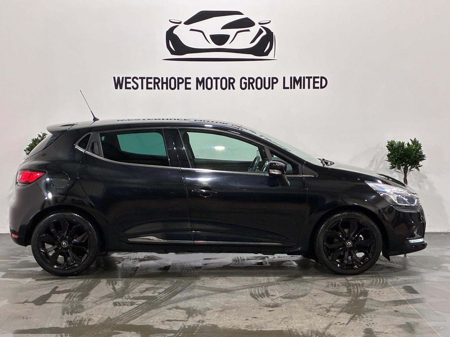 Used Renault Clio 2018 for sale - 76964897: Photo 25