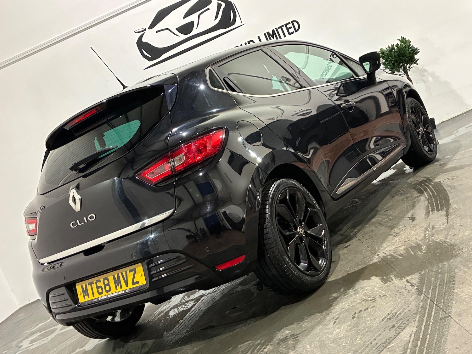 Used Renault Clio 2018 for sale - 76964897: Photo 28