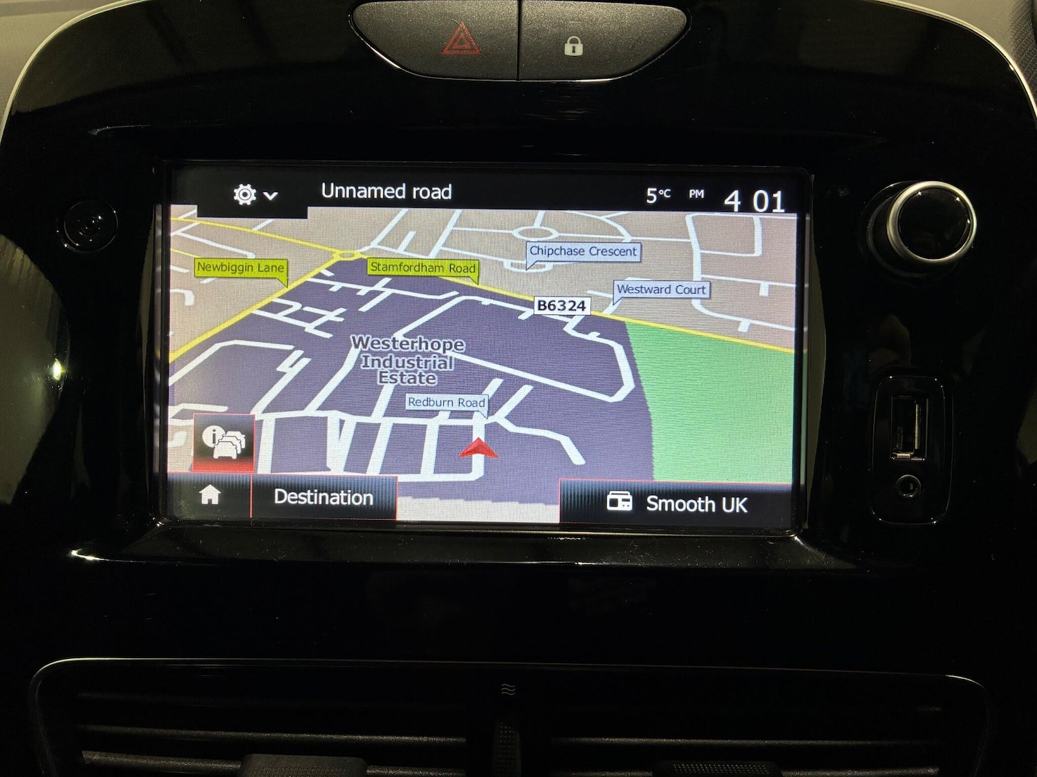 Used Renault Clio 2018 for sale - 76964897: Photo 40