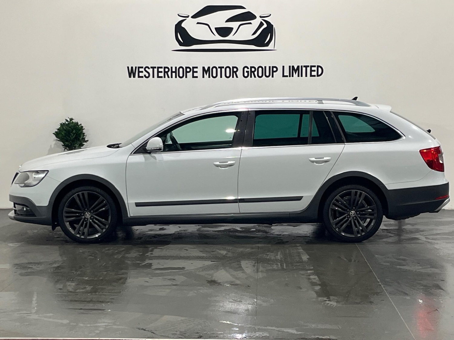 Used Skoda Superb 2014 for sale - 77066974: Photo 18