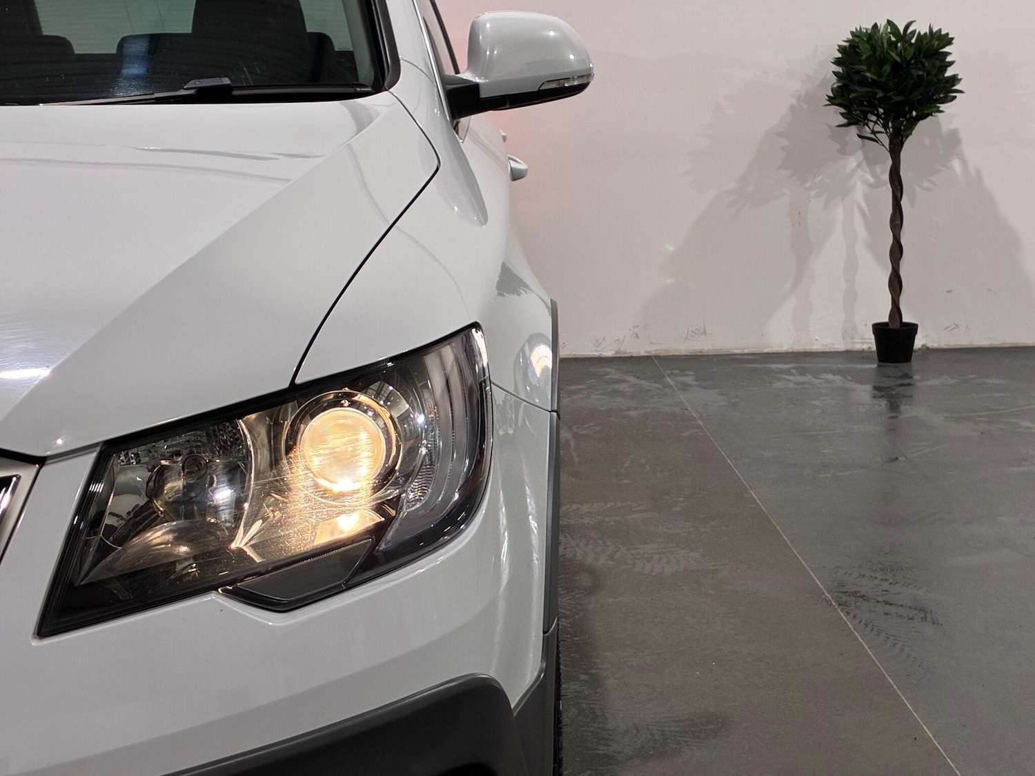 Used Skoda Superb 2014 for sale - 77066974: Photo 44