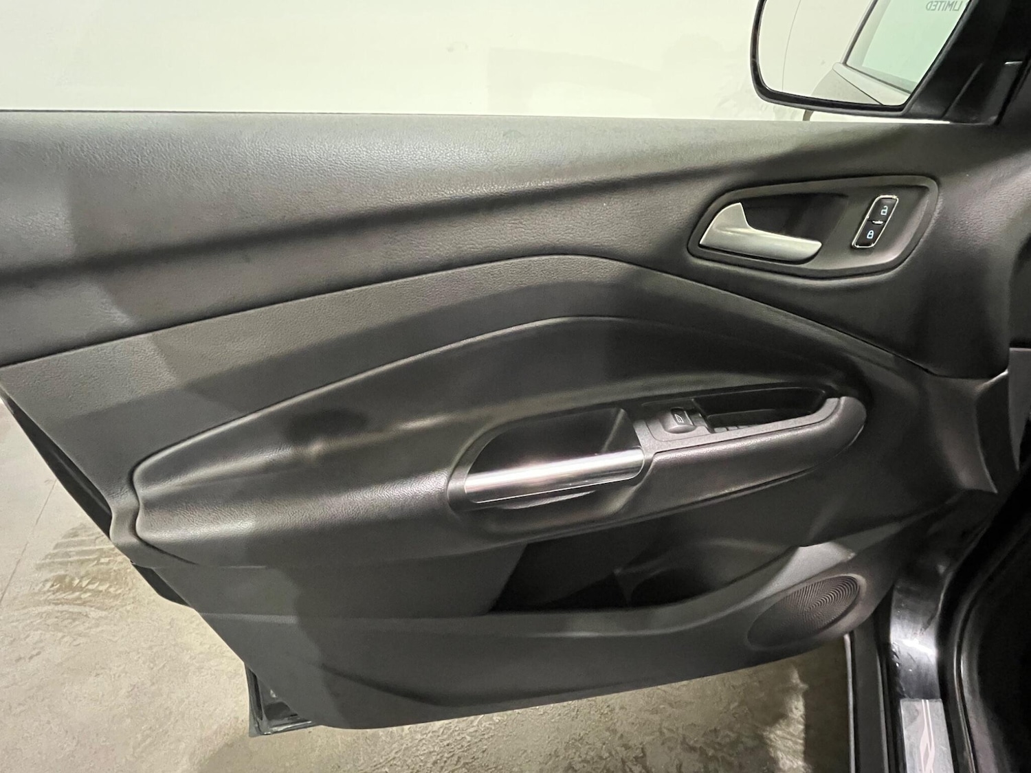 Used Ford Kuga 2014 for sale - 76371039: Photo 37