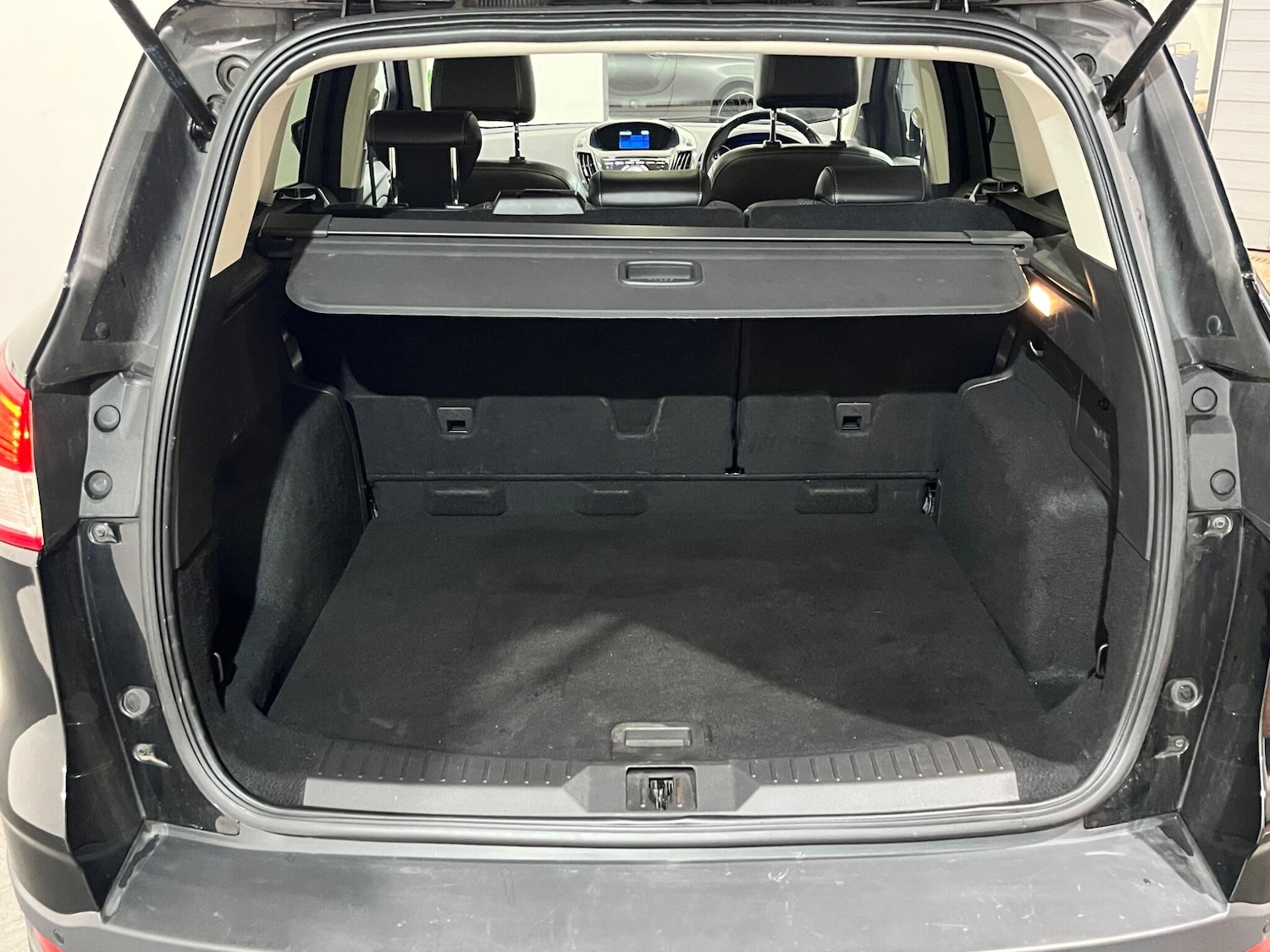 Used Ford Kuga 2014 for sale - 76371039: Photo 42