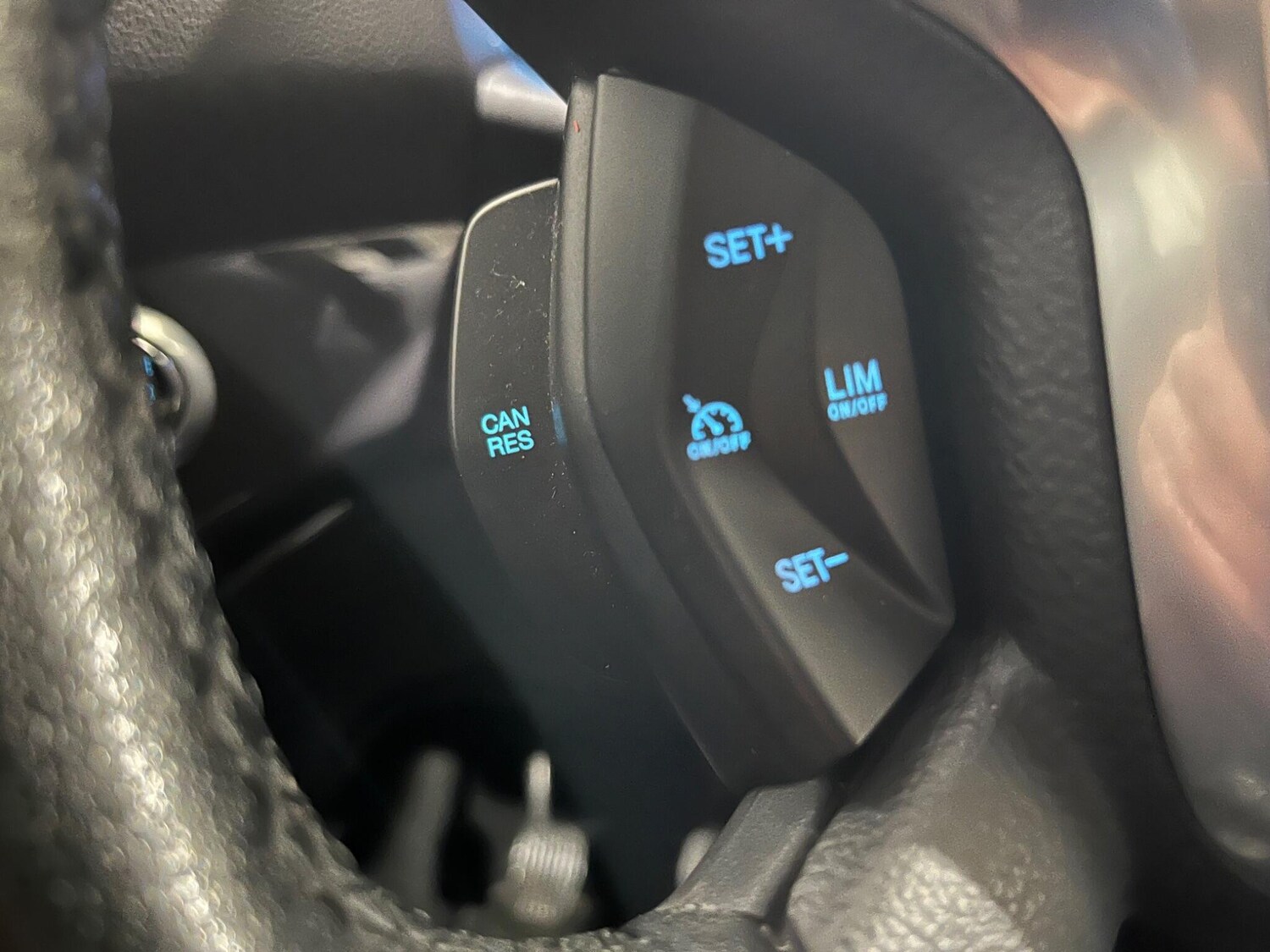 Used Ford Kuga 2014 for sale - 76371039: Photo 44