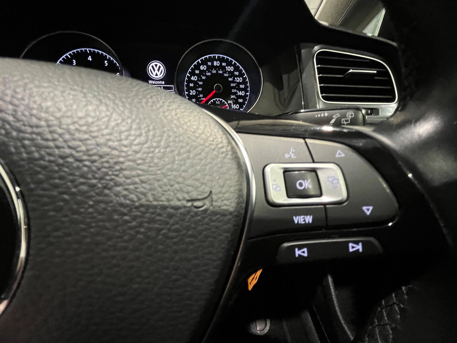 Used Volkswagen Golf 2018 for sale - 77040928: Photo 29