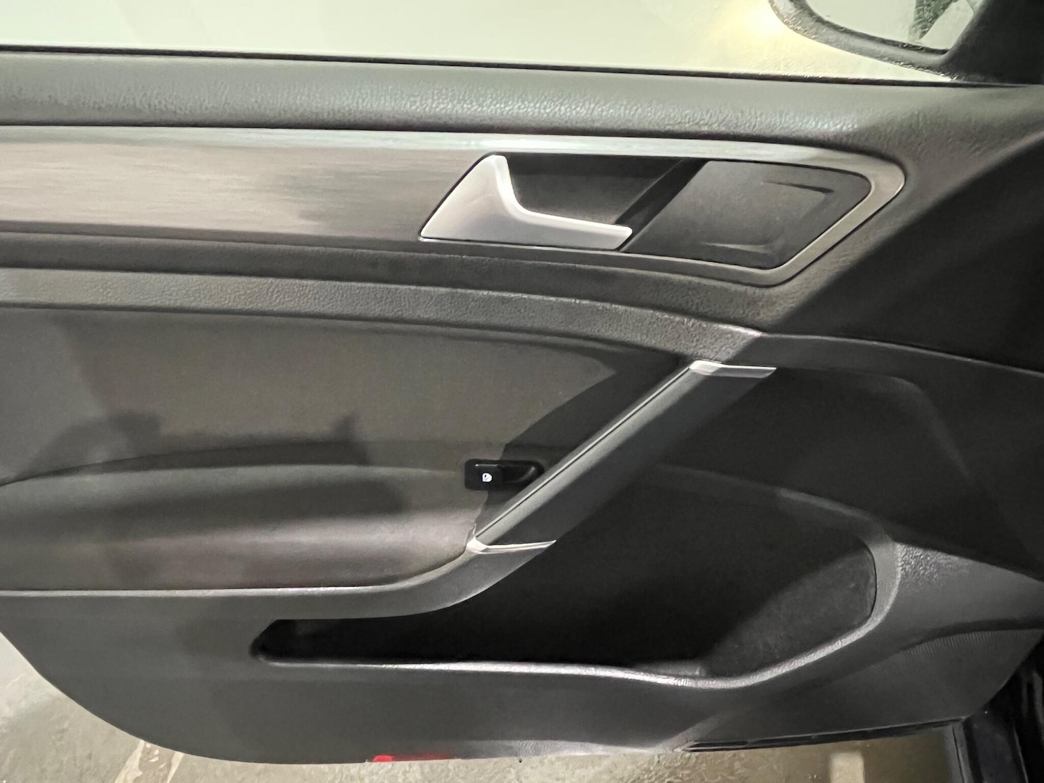 Used Volkswagen Golf 2018 for sale - 77040928: Photo 35