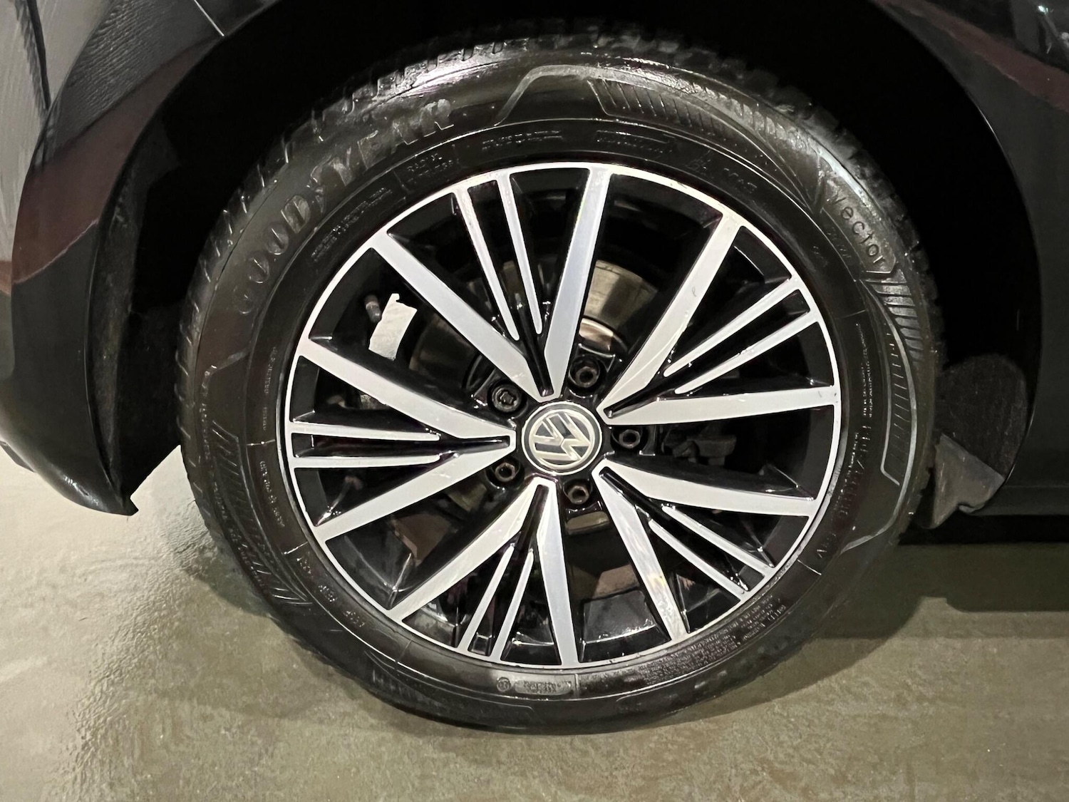 Used Volkswagen Golf 2018 for sale - 77040928: Photo 39