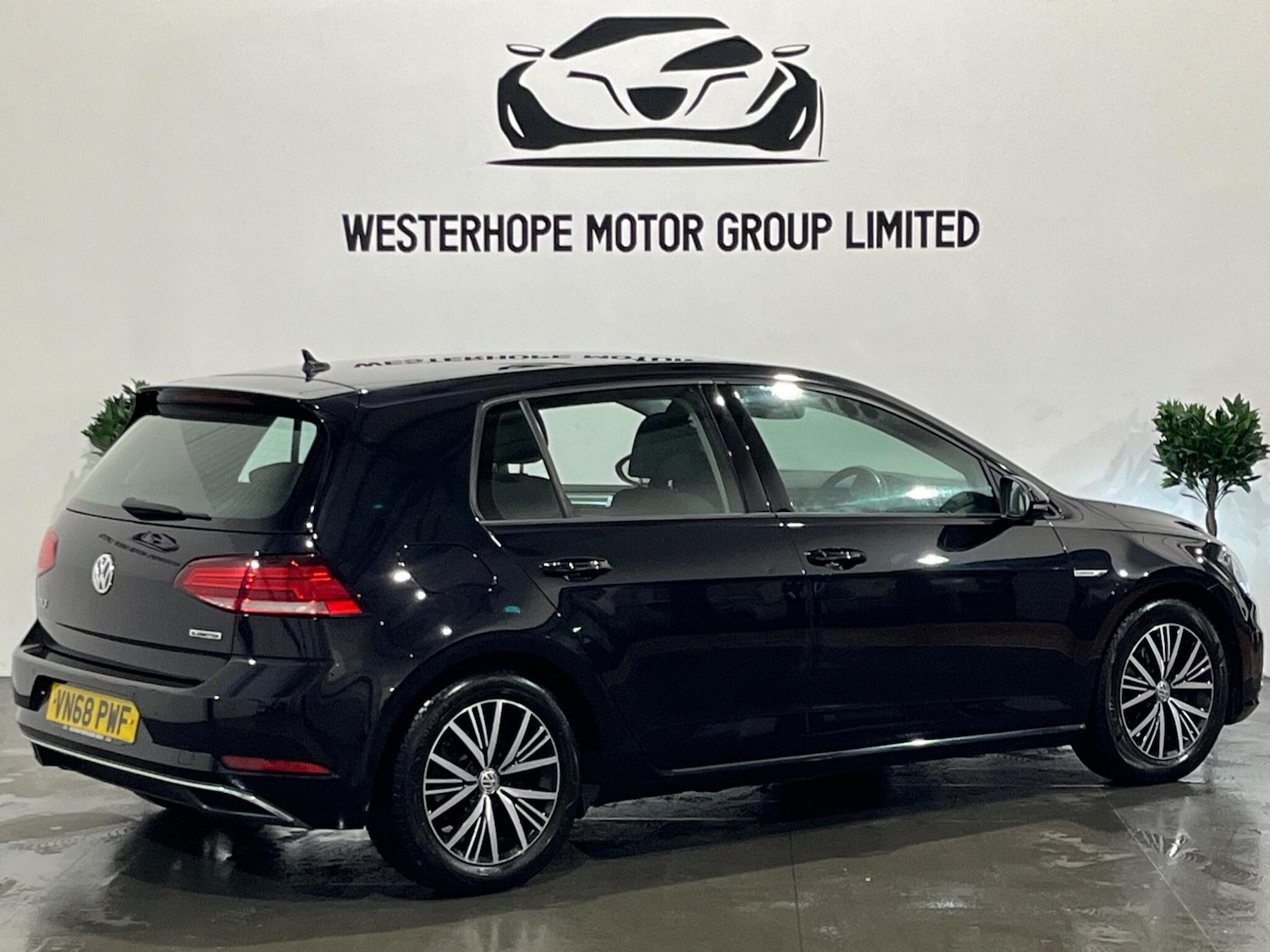 Used Volkswagen Golf 2018 for sale - 77040928: Photo 4