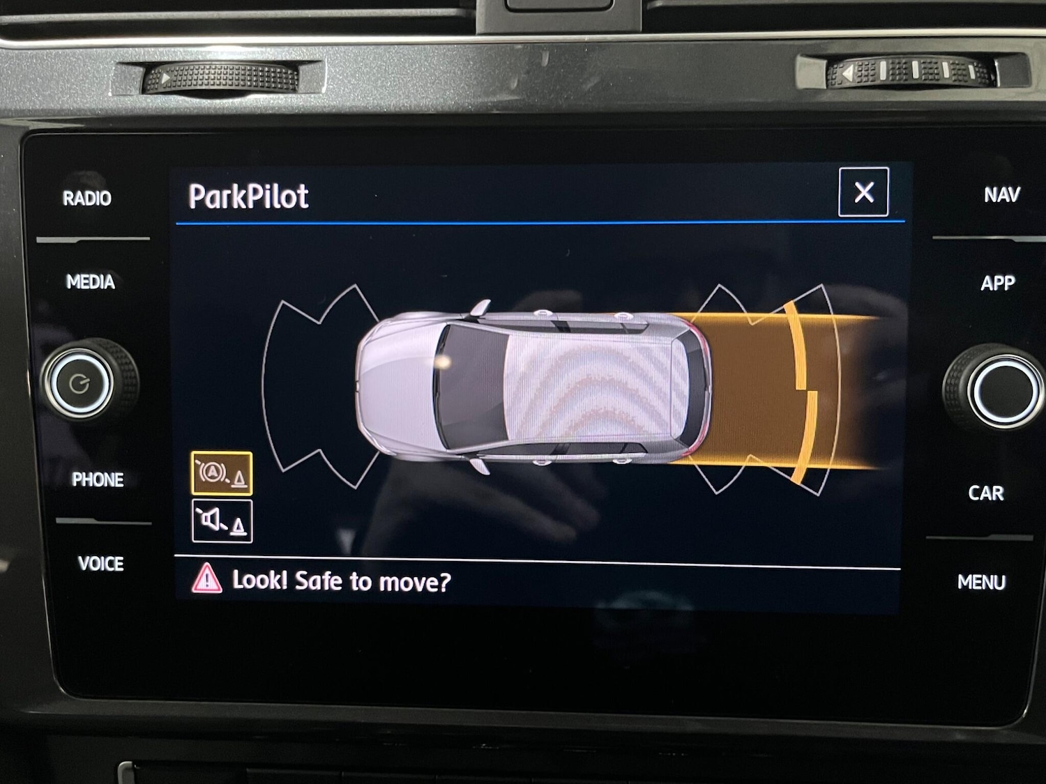 Used Volkswagen Golf 2018 for sale - 77040928: Photo 40