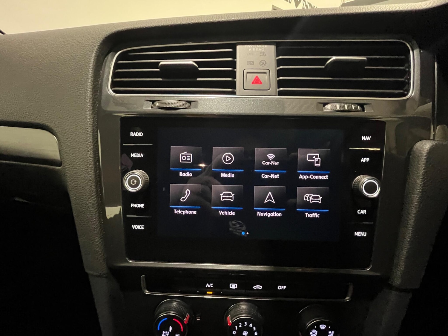 Used Volkswagen Golf 2018 for sale - 77040928: Photo 41