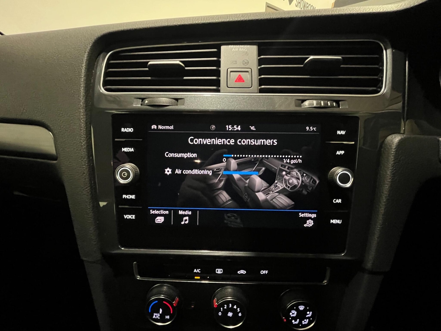 Used Volkswagen Golf 2018 for sale - 77040928: Photo 42