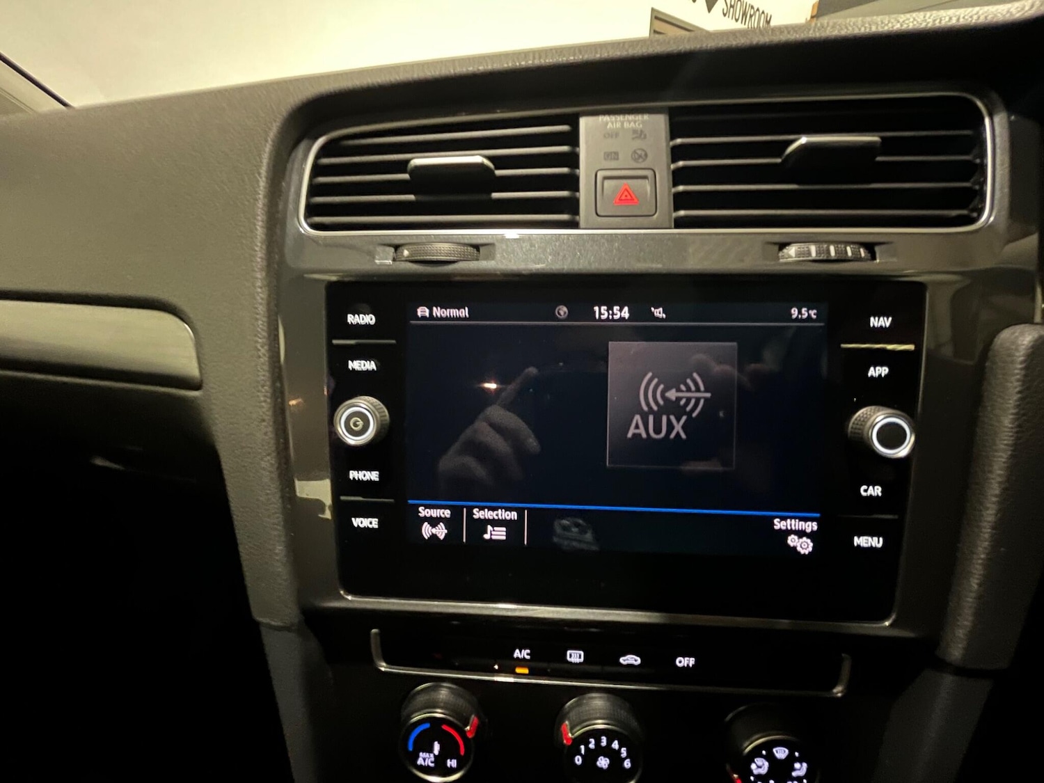 Used Volkswagen Golf 2018 for sale - 77040928: Photo 47