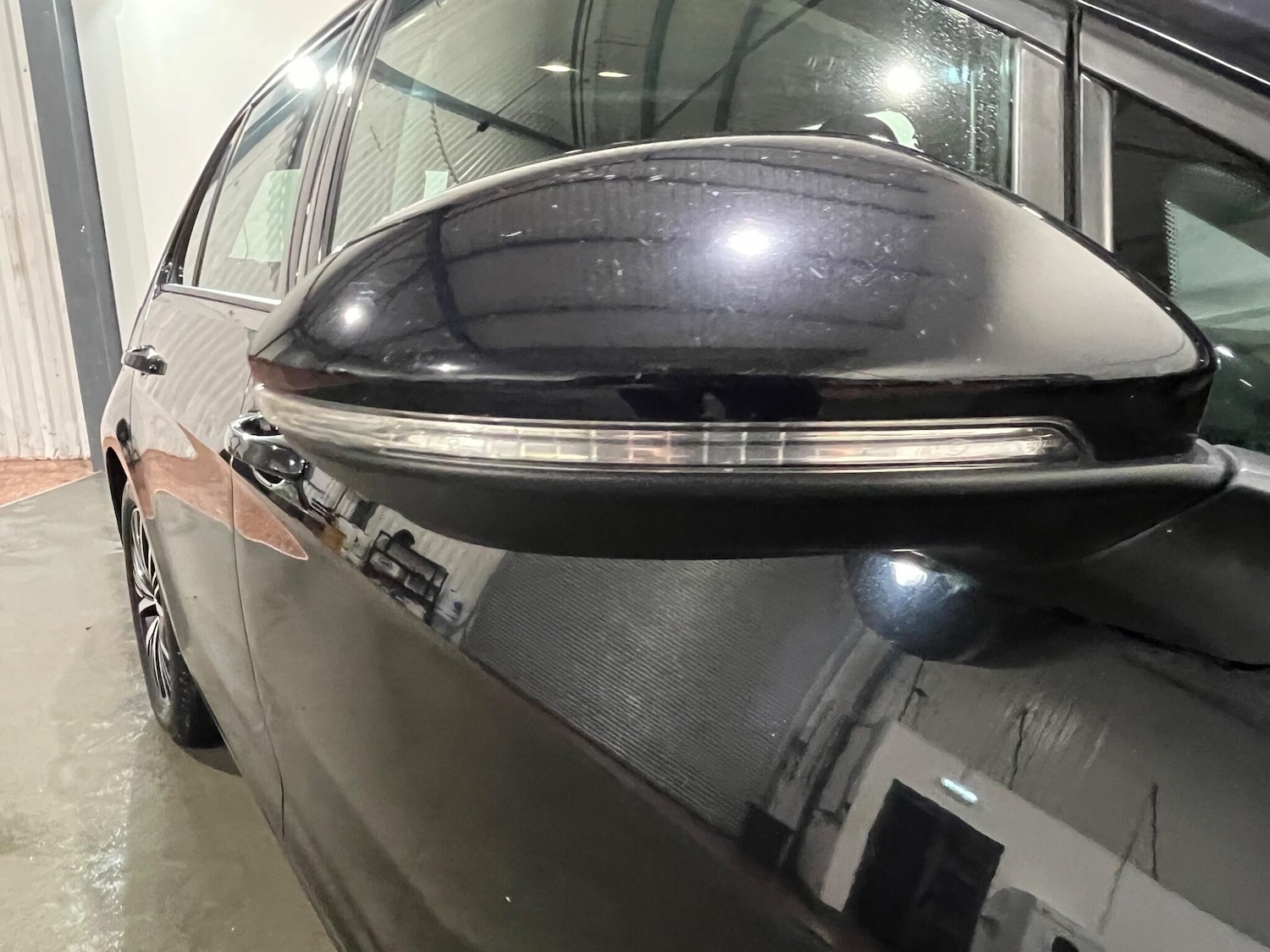 Used Volkswagen Golf 2018 for sale - 77040928: Photo 68