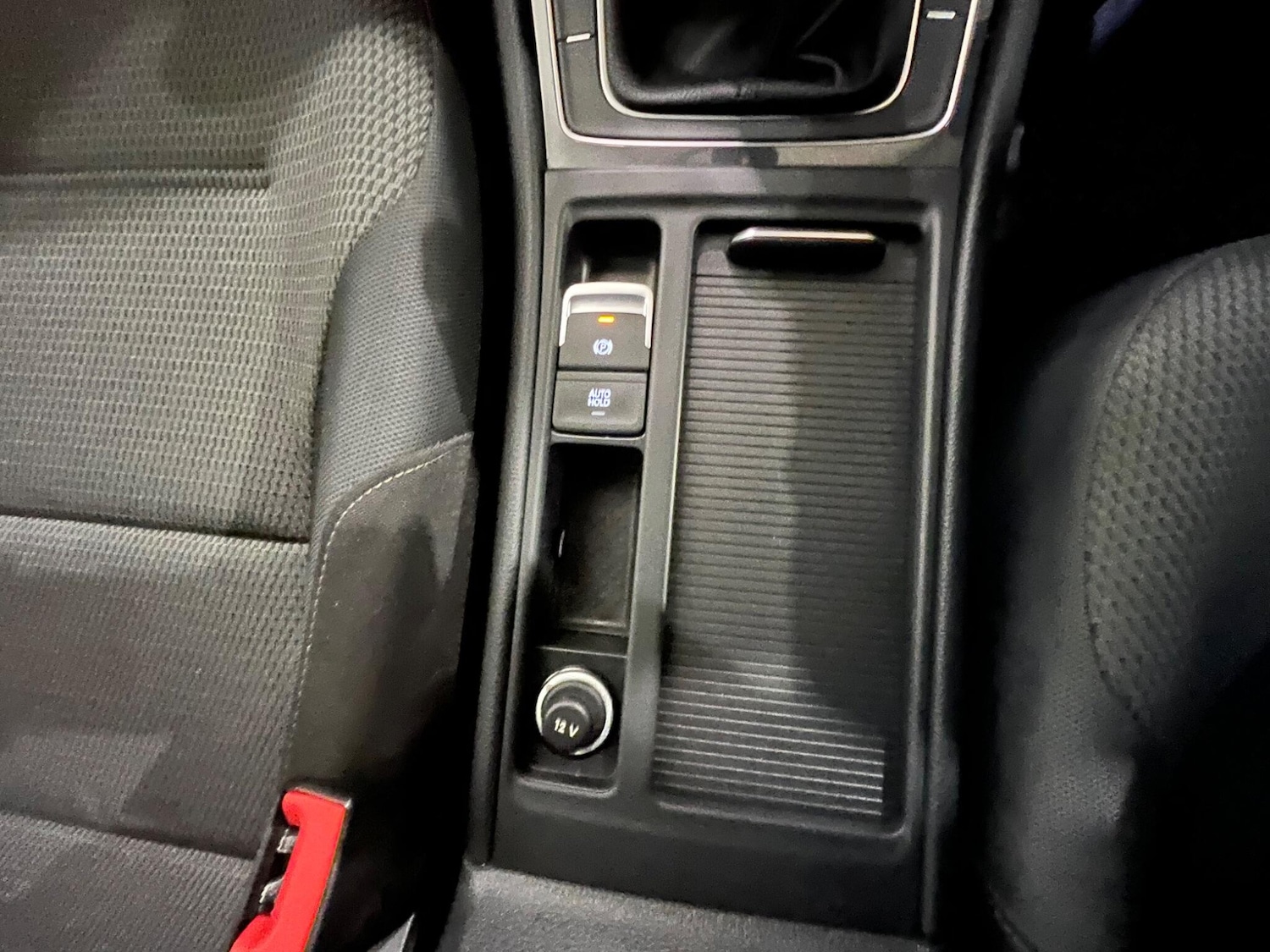 Used Volkswagen Golf 2018 for sale - 77040928: Photo 69